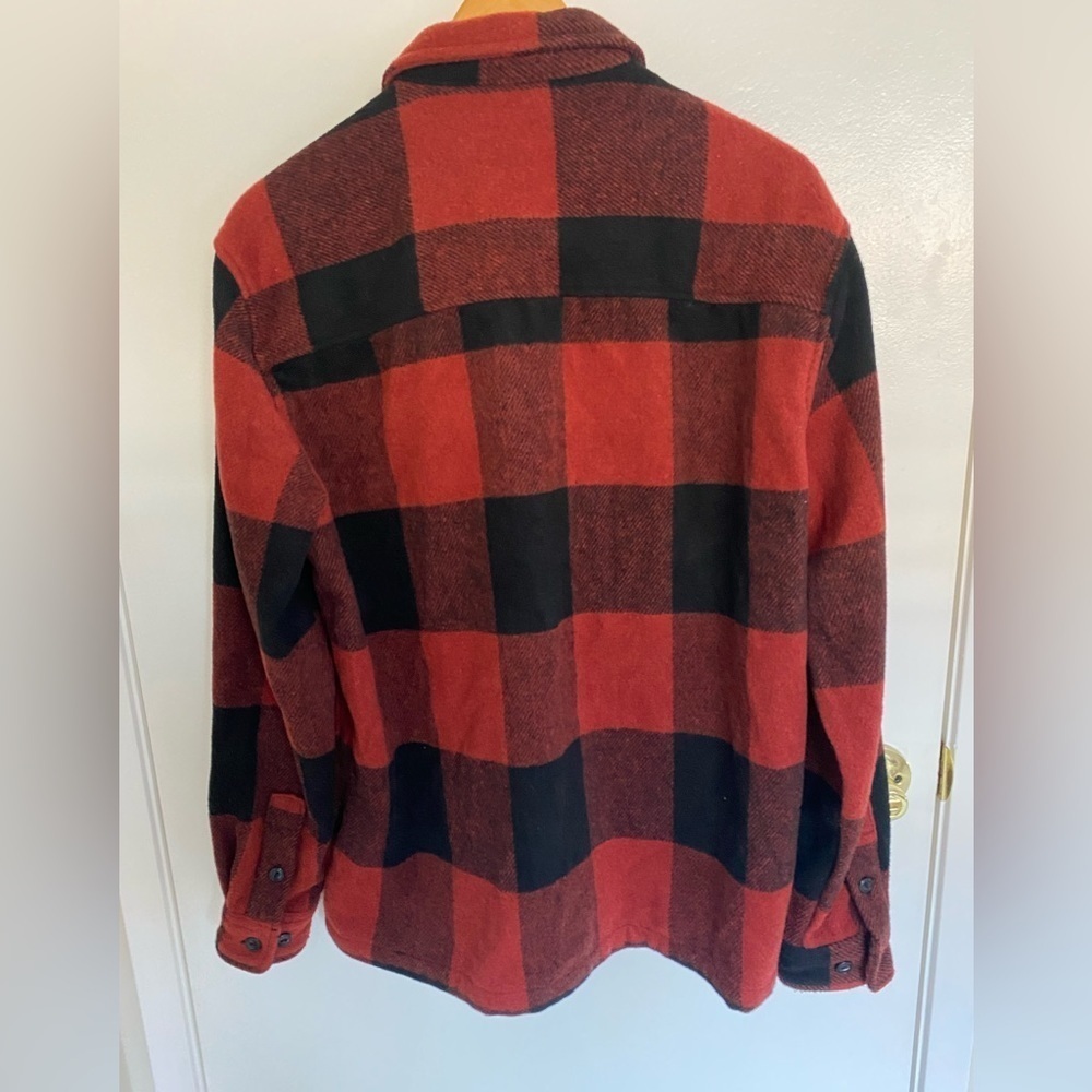 BDG Red Black Plaid Flannel Jacket Size Small - Picture 2 of 9